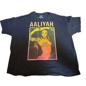 AALIYAH 2001 BERLIN TOUR TEE. SIZE 2X